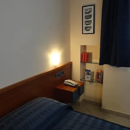 Hotel 1000 Miglia 3*