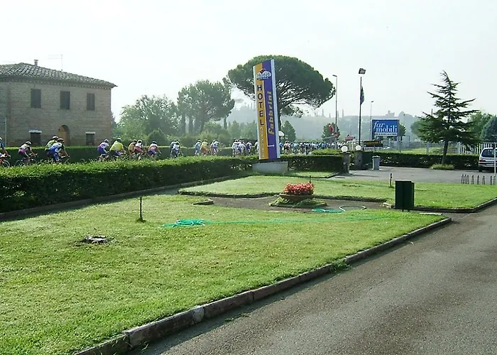 1000 Miglia Hotel