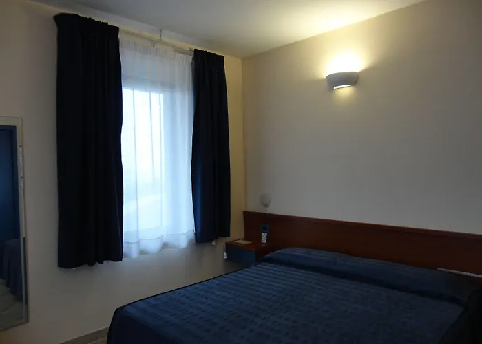 1000 Miglia Hotel Monteroni dʼArbia