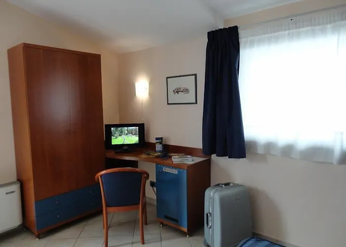 Hotel 1000 Miglia 3*